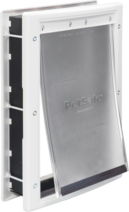 PetSafe Plastic Dog & Cat Door, Pets Up to 40 lb, Paintable, Medium